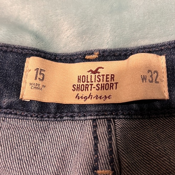 Hollister shorts - Picture 4 of 4